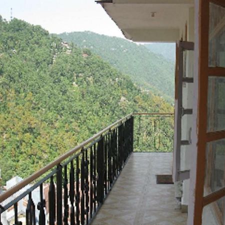 Hotel Basera Далхаузи Экстерьер фото