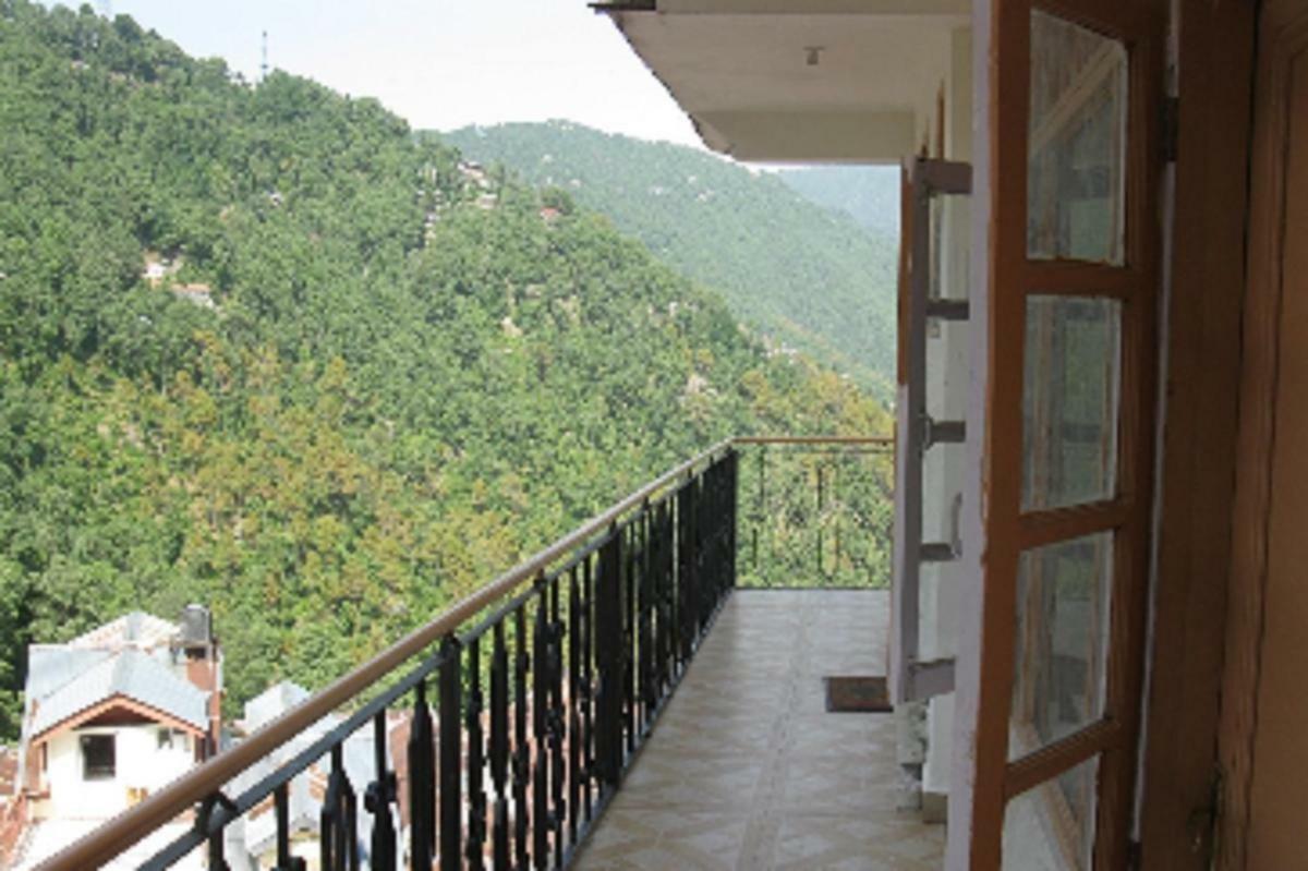 Hotel Basera Далхаузи Экстерьер фото